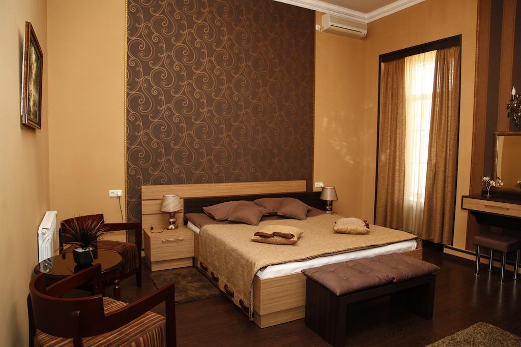 Azoyan Guest House Yerevan Phòng bức ảnh
