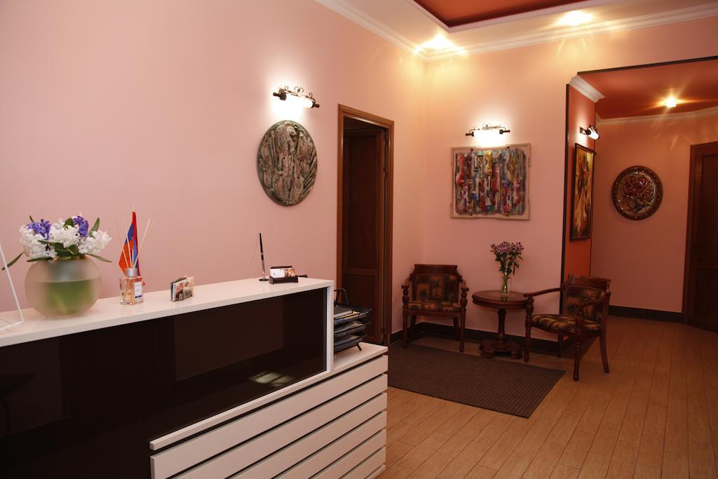 Azoyan Guest House Yerevan Ngoại thất bức ảnh